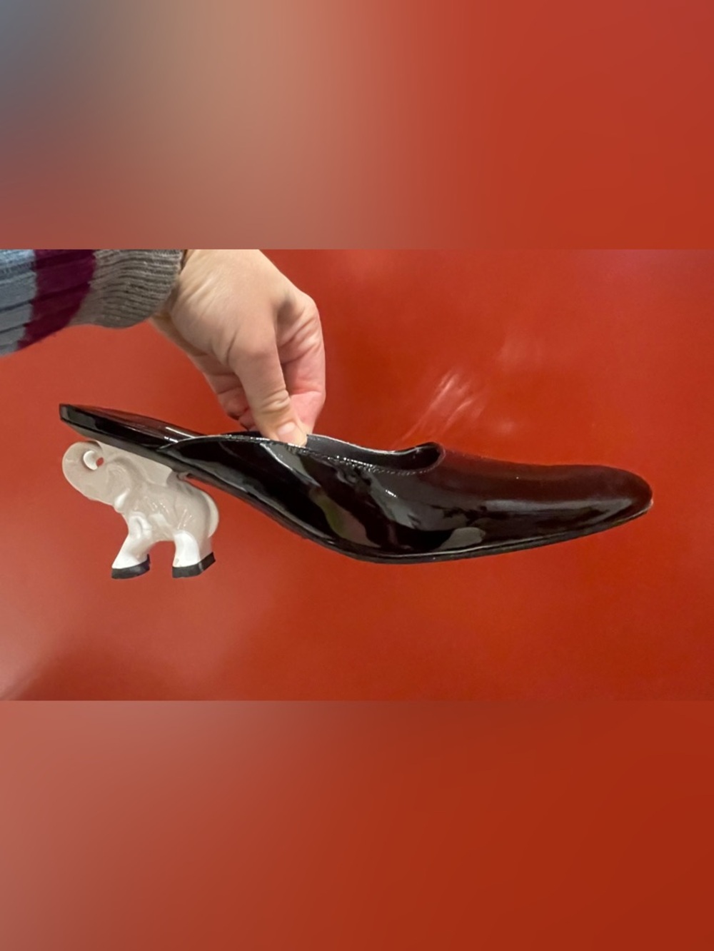 Dorateymur Patent Elephant Heels, 39 - Picture 3 of 8